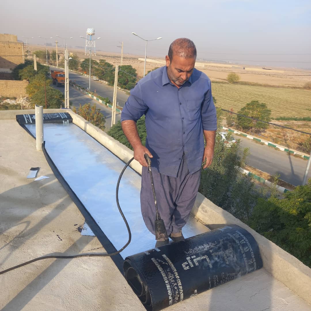 اجرای ایزوگام و قیرگونی تاجیک در ورامین