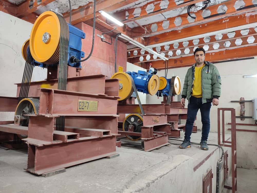 شرکت آسمان صعود جهانبین مجری نصب و راه اندازی آسانسور اصفهان