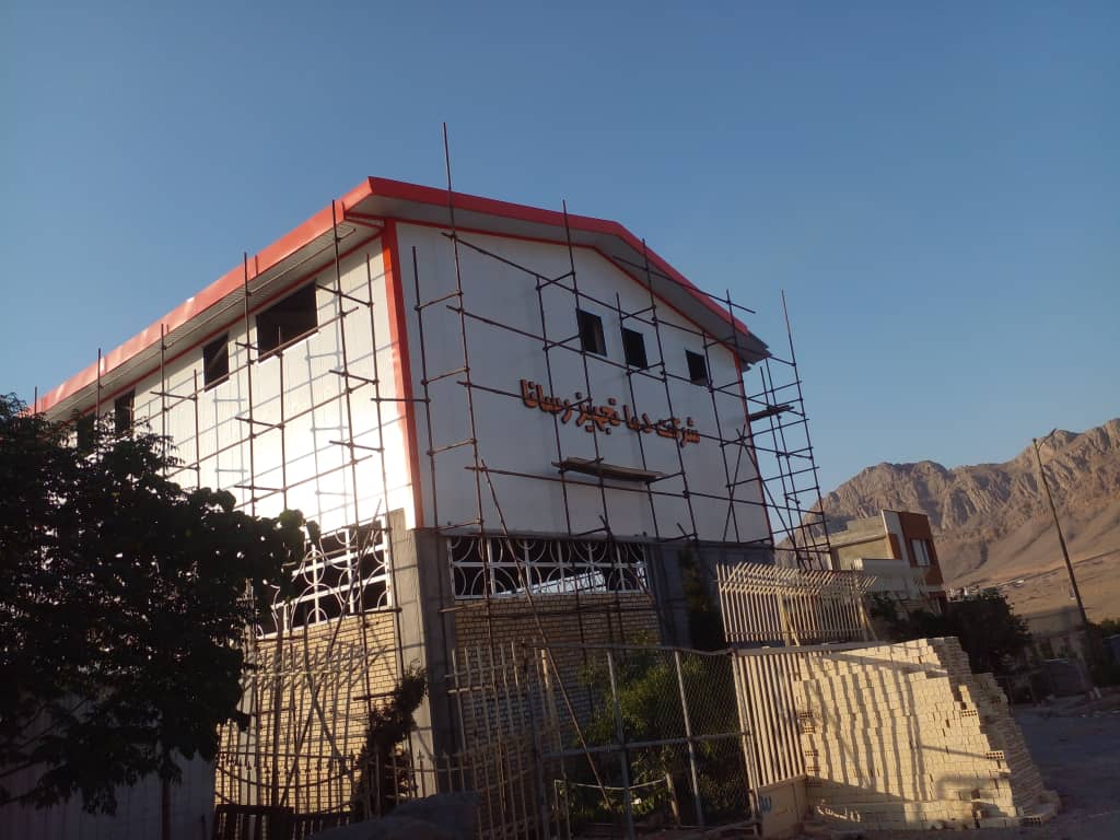 سوله سازی اهرام سوله سپاهان ساخت و نصب استراکچر فلزی در شیراز