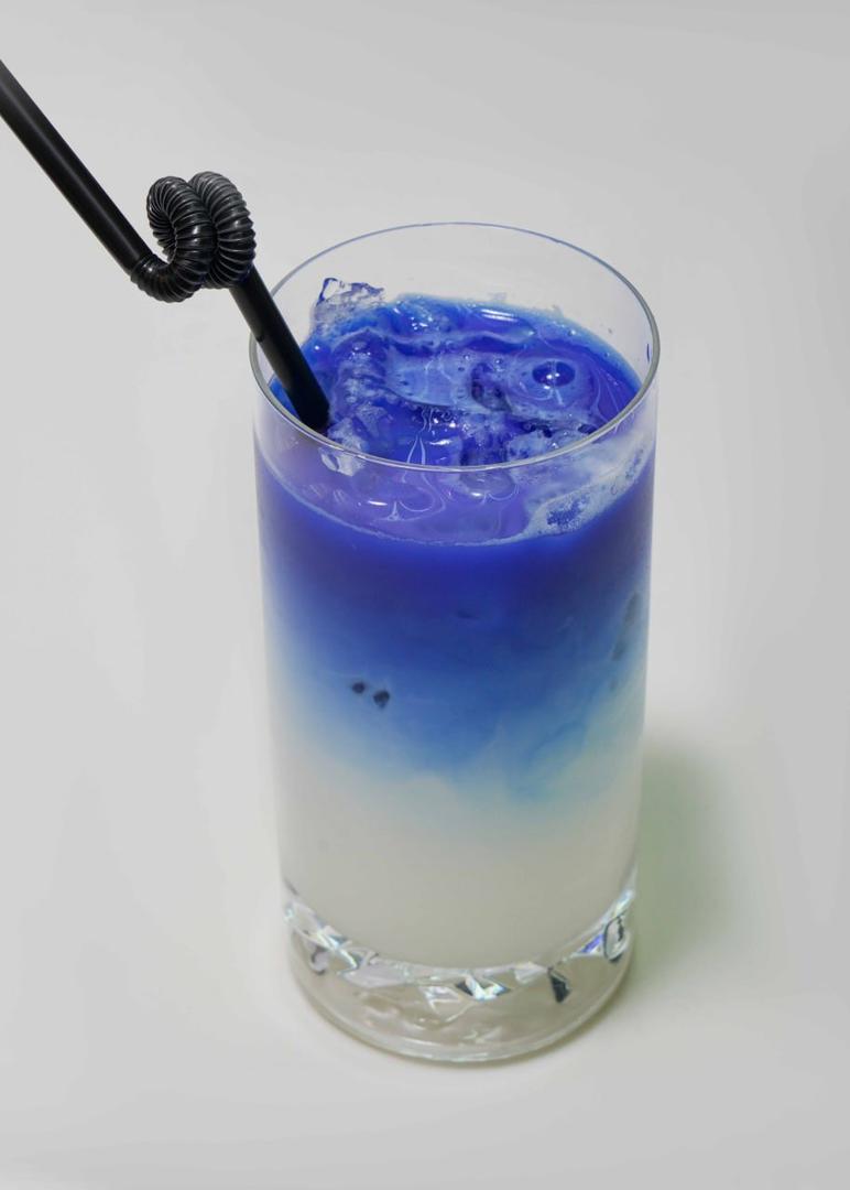 کافه بیکری only آنلی در آمل