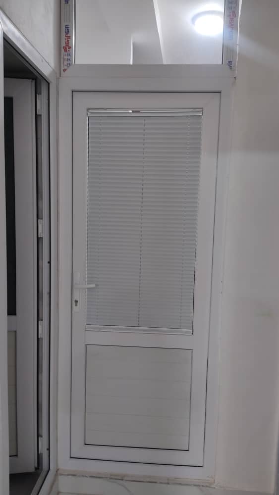 تولید و مونتاژ پرده پلیسه آونگ در مهاباد