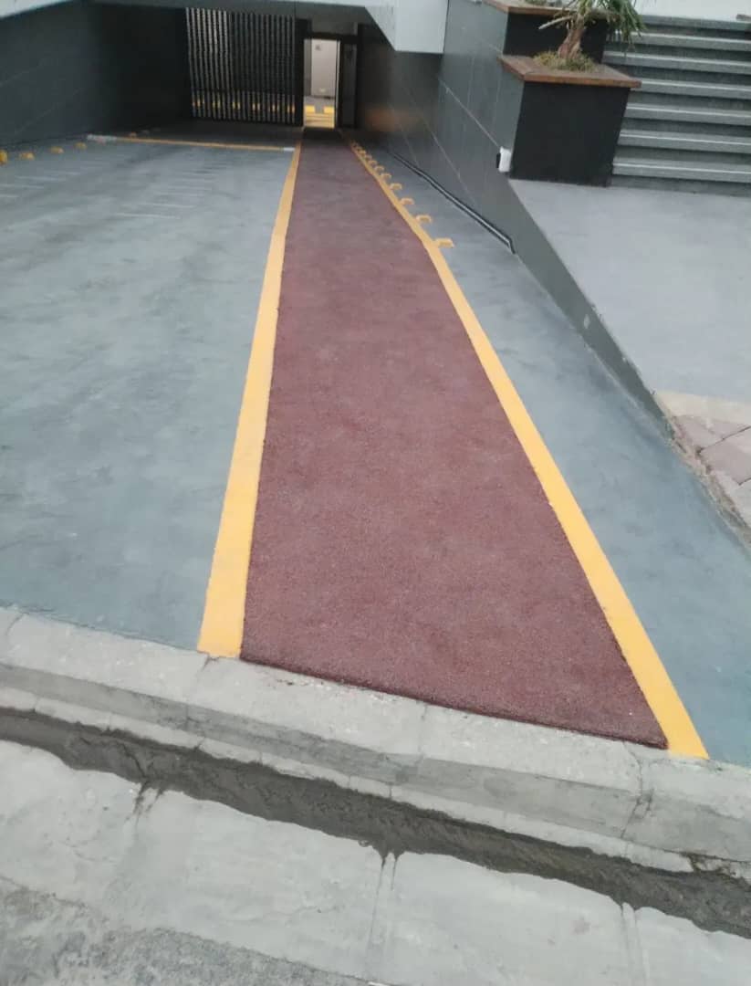 اجرای کفپوش اپوکسی صنعتی عمران صنعت سازان SARAL در بندرعباس