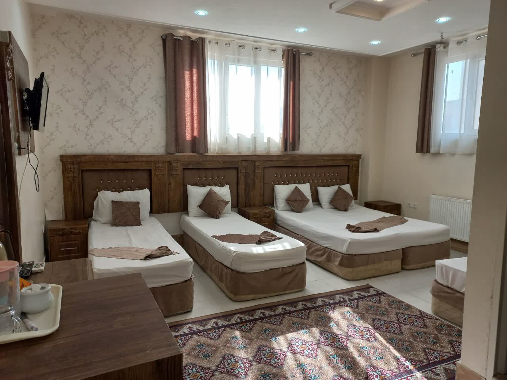 رزرو هتل خلف باغ به مدیریت تاجی در مشهد