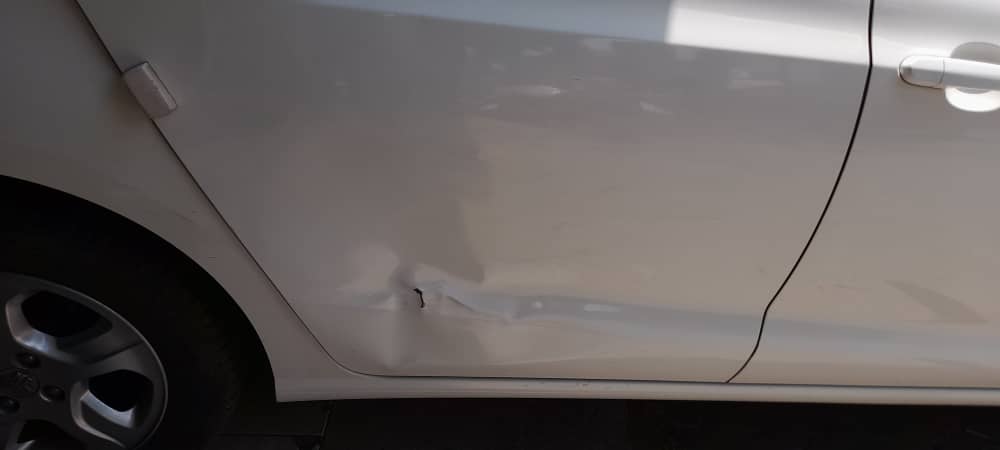 صافکاری بدون رنگ و pdr خودرو مهراب در لاهیجان