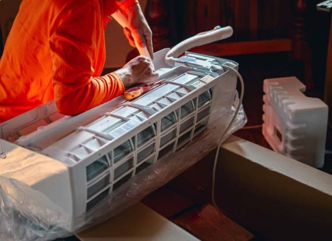 نصب و تعمیر اسپیلت و کولرگازی آرون در رشت