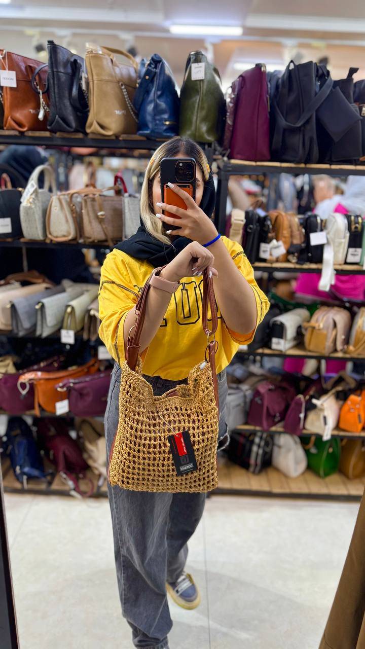 فروشگاه آنلاین کیف و کفش ودود در رشت