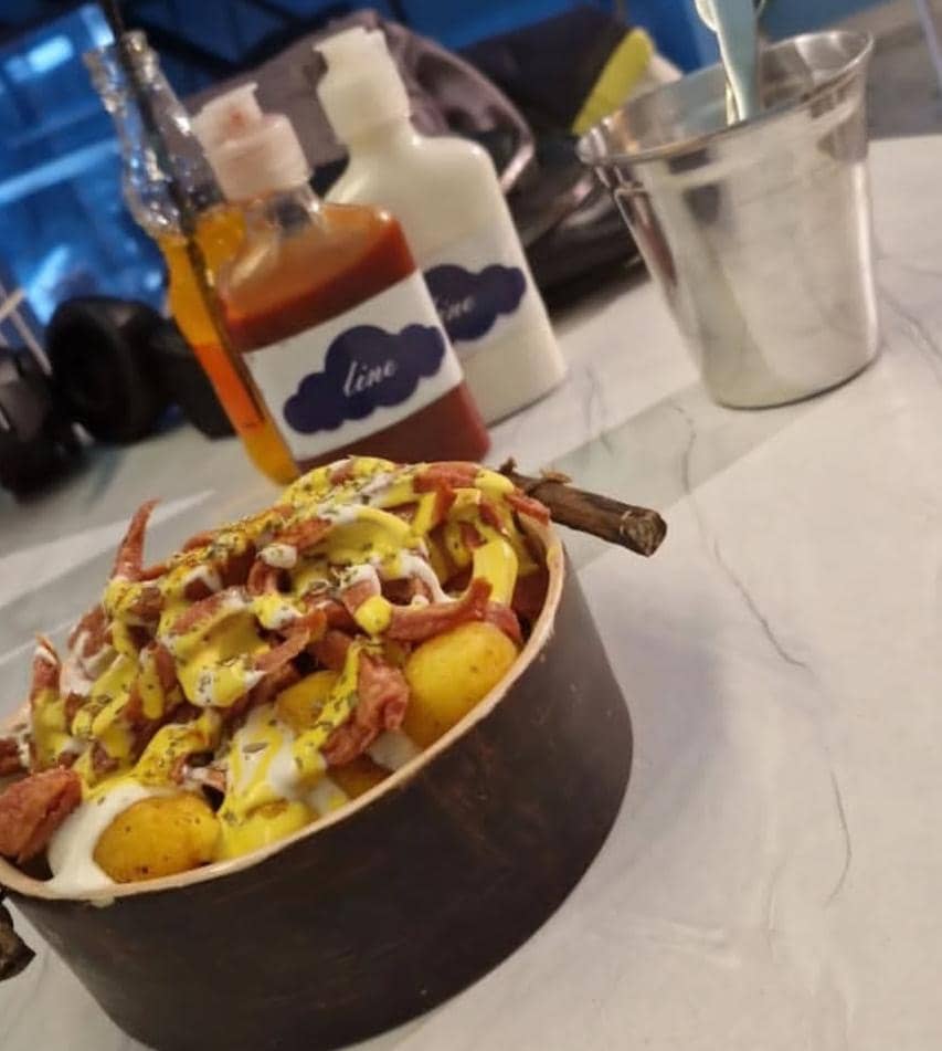 کافه لاین در مهرشهر