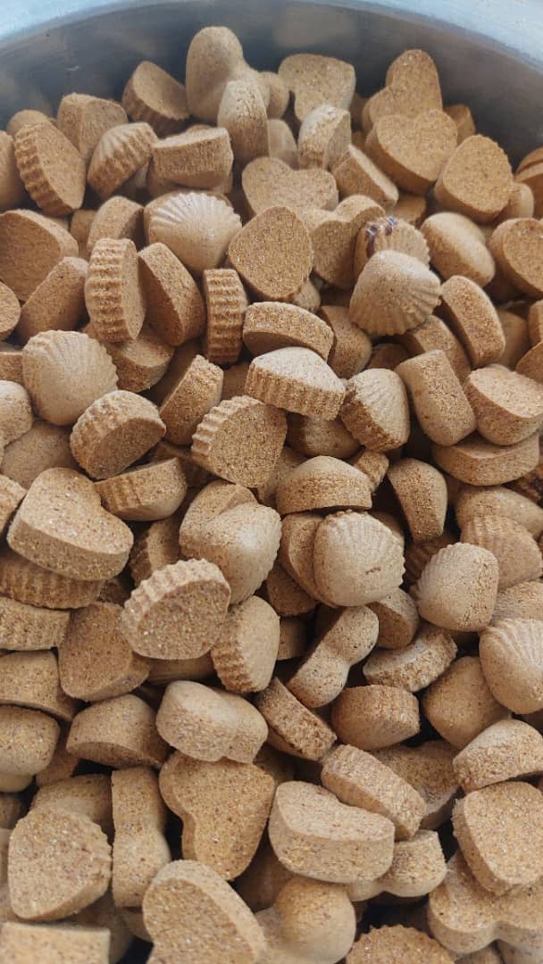 تولید و پخش عناب و حبه عناب زرکار در بیرجند