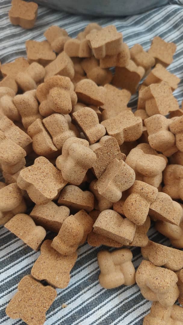 تولید و پخش عناب و حبه عناب زرکار در بیرجند