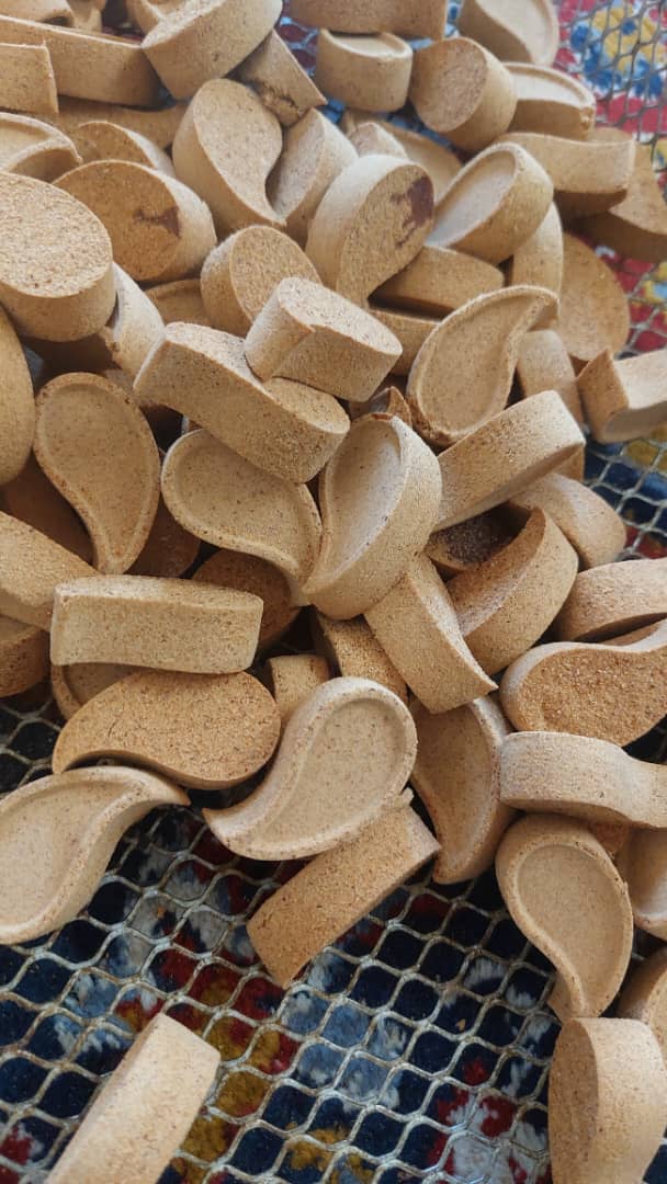 تولید و پخش عناب و حبه عناب زرکار در بیرجند