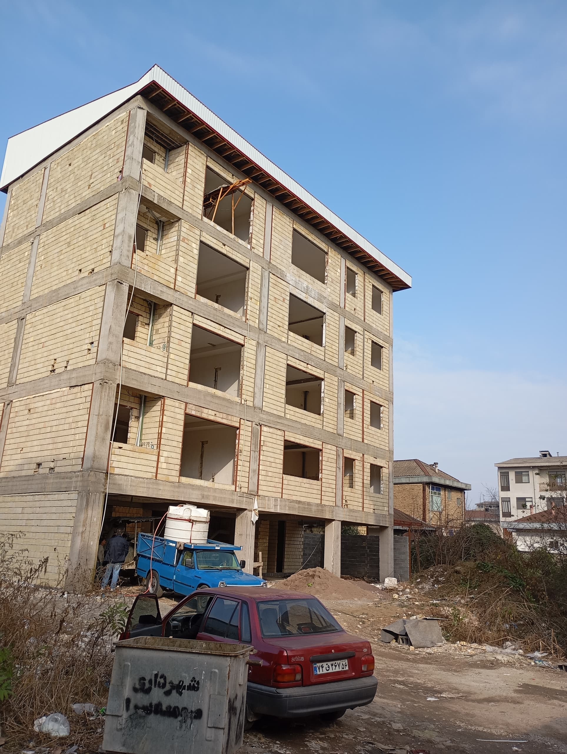 اجرای تخصصی کفسازی فوم بتن سجاد خانواده در رشت