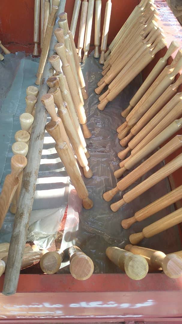 تولید صنایع دستی چوبی طاهری در پره سر