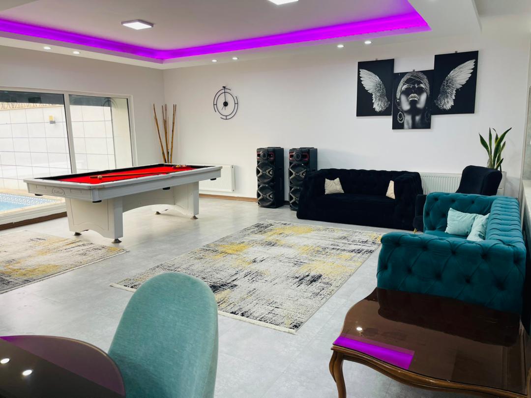 اجاره ویلا استخردار مهاجر در کردان کرج