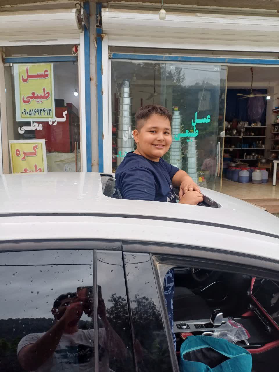 فروشگاه فرشید در لفور شیرگاه