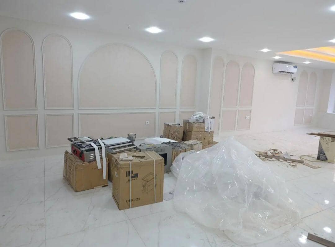 فروش و اجرا کاغذدیواری اتابک در بندرعباس