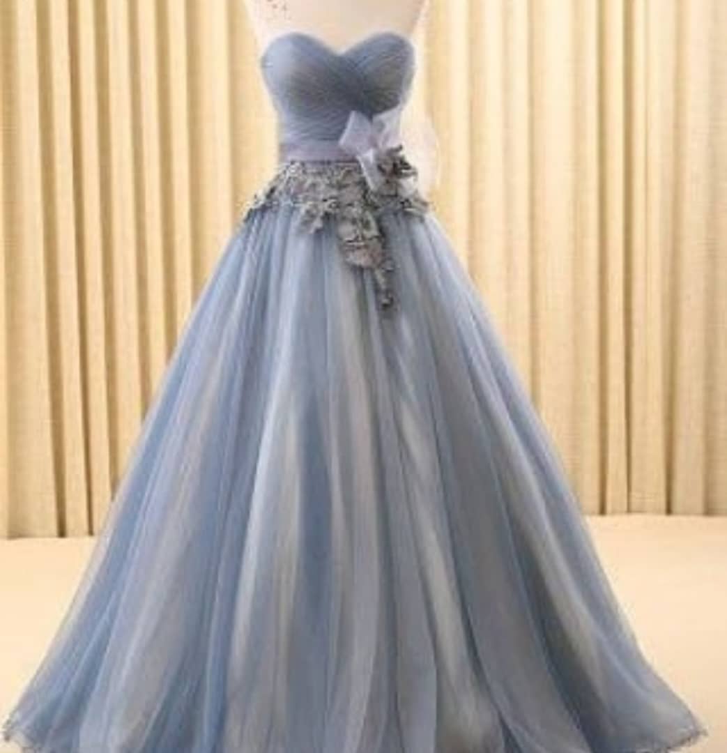 آموزشگاه خیاطی و طراحی لباس تندیس در لاهیجان