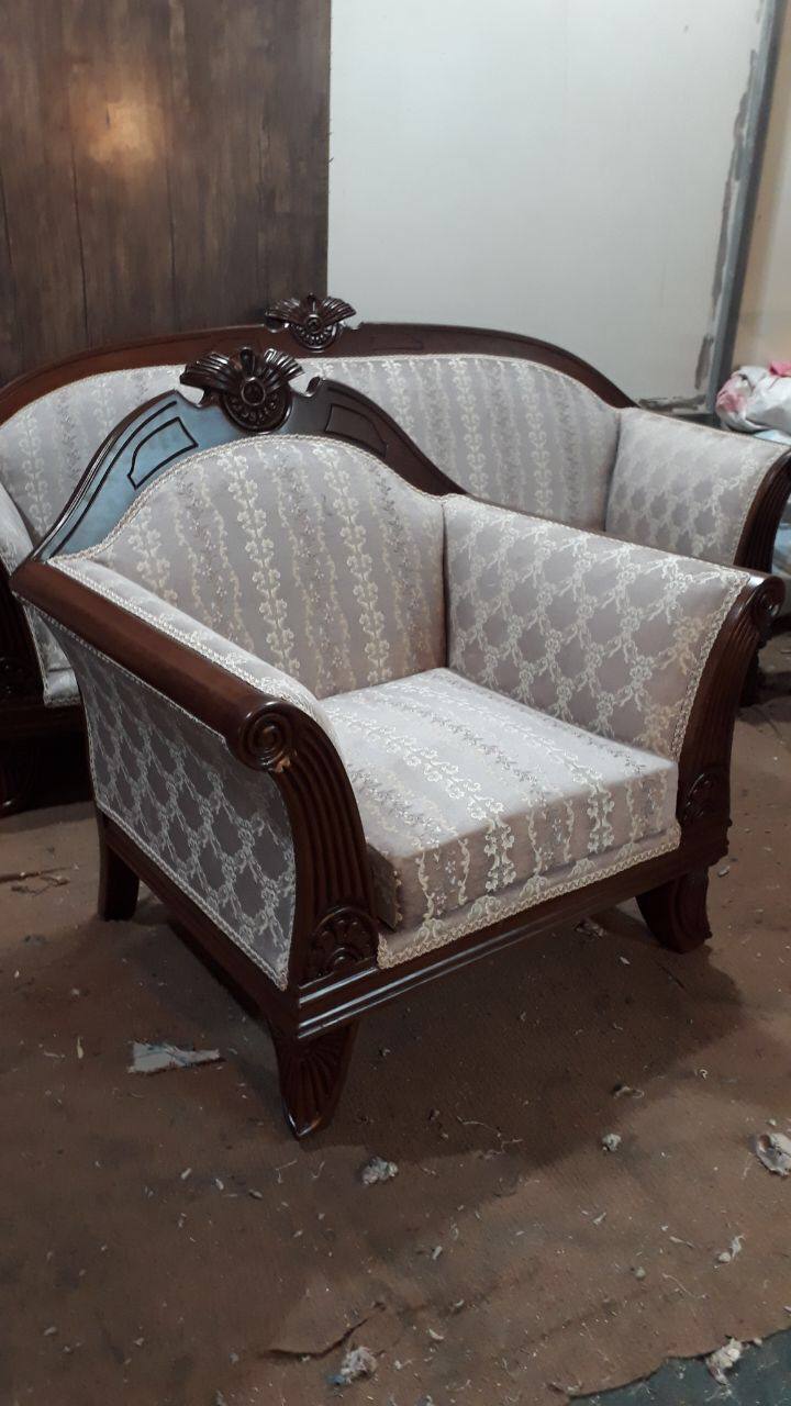 رویه کوبی و تعمیر مبلمان مدرن در سبزوار