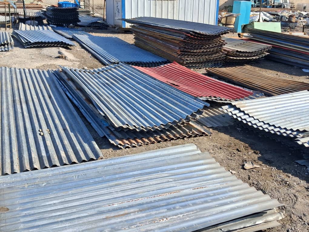 فروش عمده و خرد ورق شیروانی و پروفیل عباسی در اصفهان