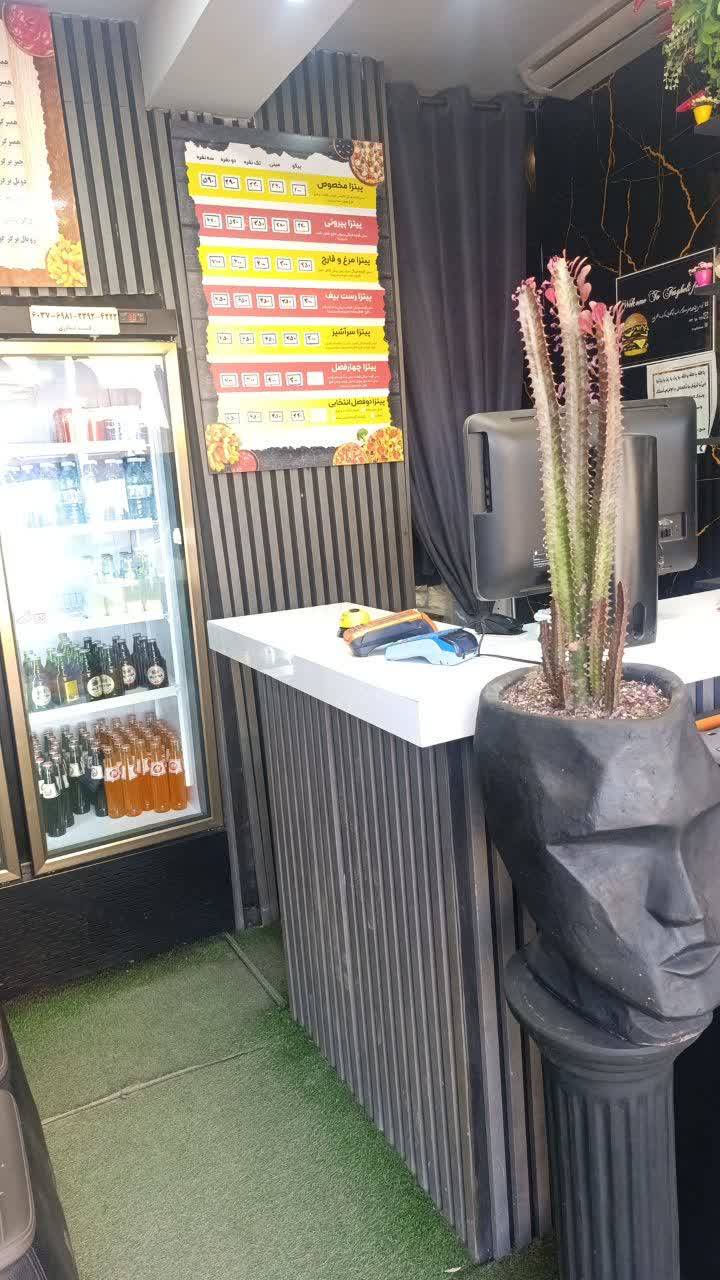 فست فود فسقلی فود در یزد