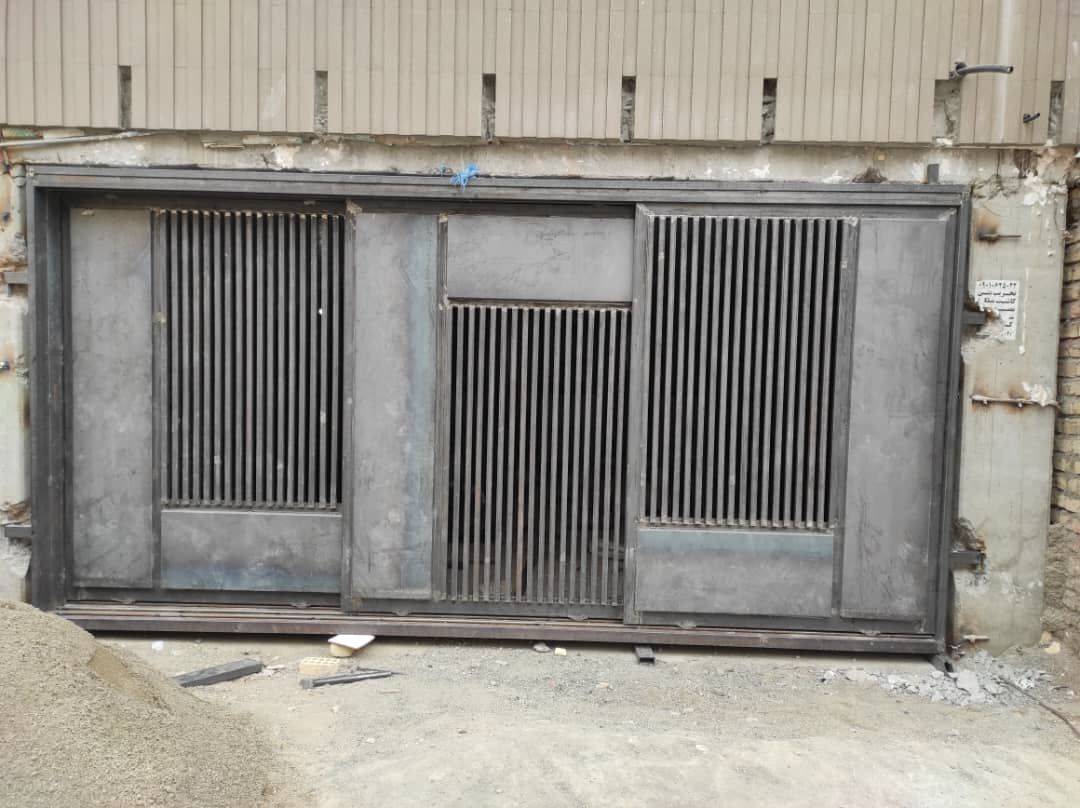 جوشکاری درب و پنجره فلزی نصیری در اصفهان