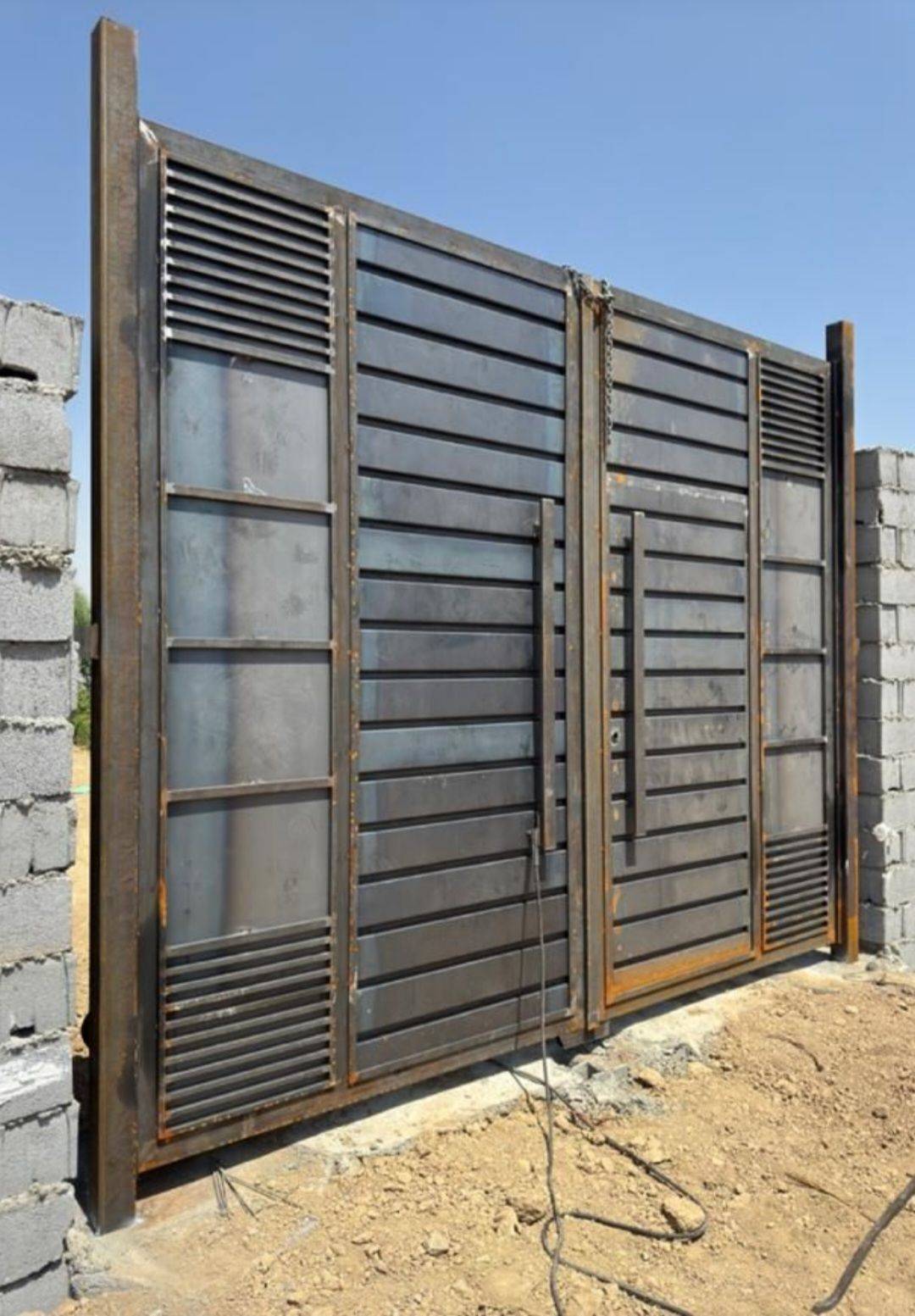 جوشکاری درب و پنجره فلزی نصیری در اصفهان