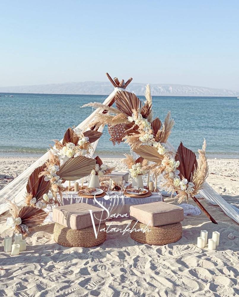 اجرای سورپرایز تولد روی ساحل و شناور سارا وطن خواه در کیش