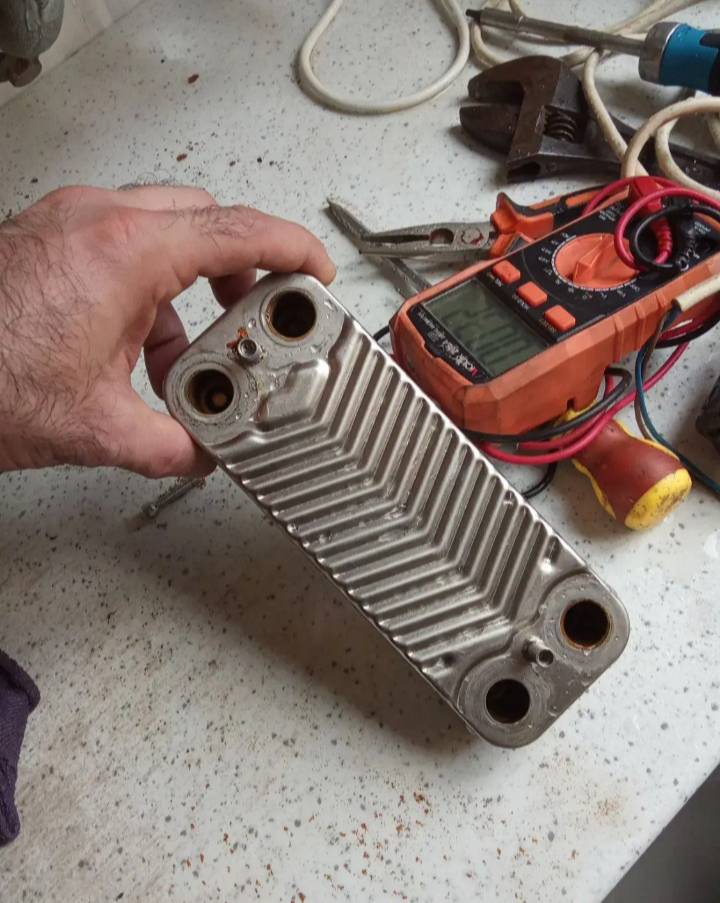 تاسیسات و تعمیرات پکیج رجبی در رشت