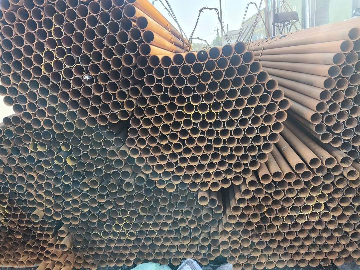 فروش و اجاره قالب های فلزی بتن و پلیمری آراز در اهواز