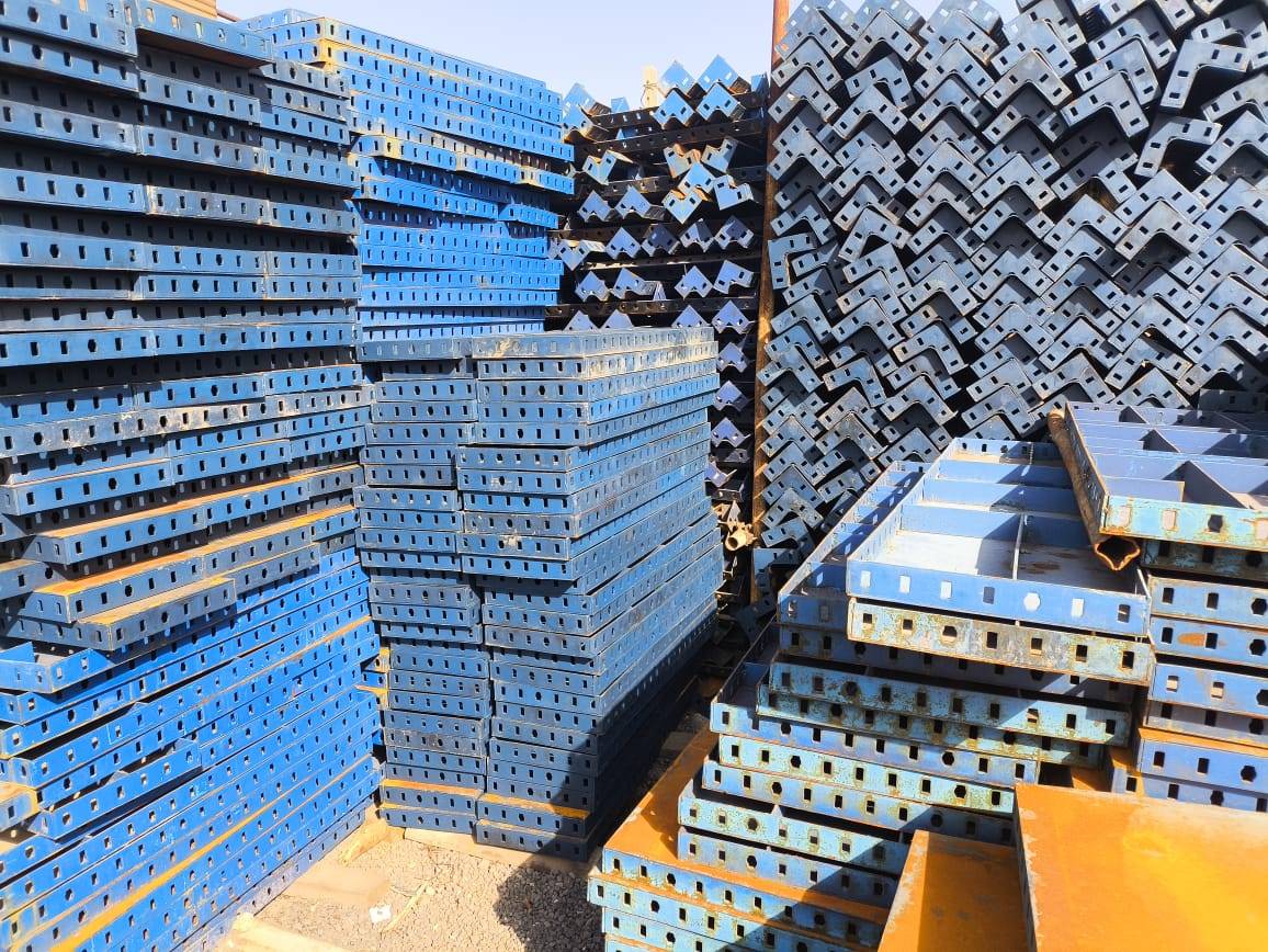 فروش و اجاره قالب های فلزی بتن و پلیمری آراز در اهواز