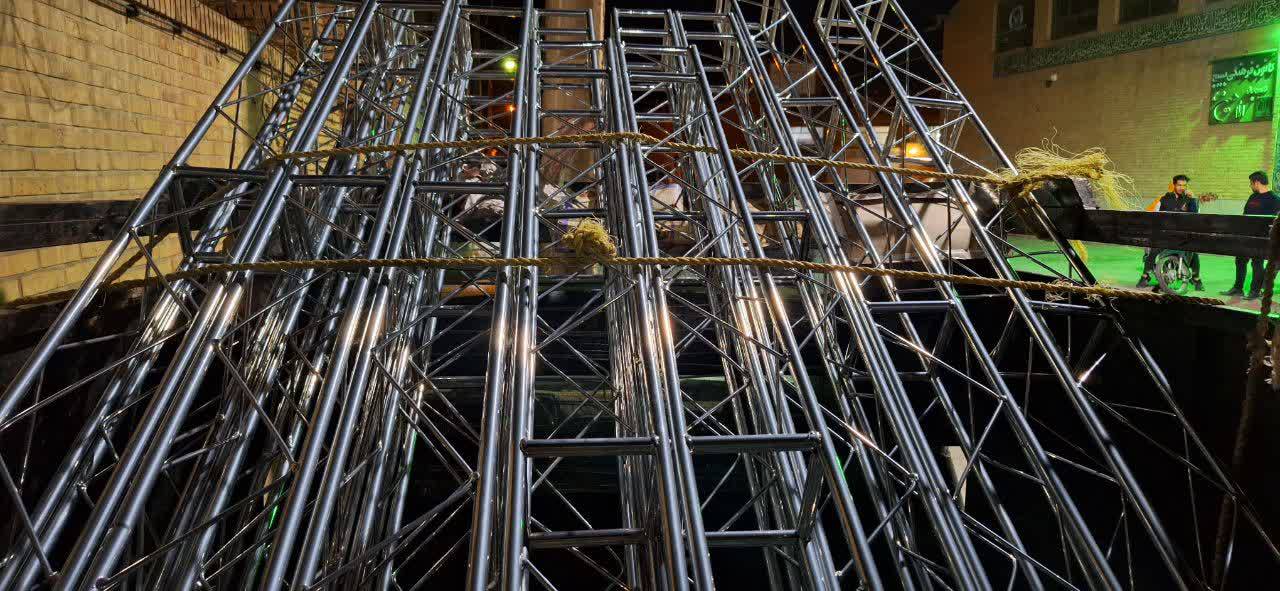 اسپیس فریم سازه نور فروش و اجاره سازه نمایشگاهی در شیراز