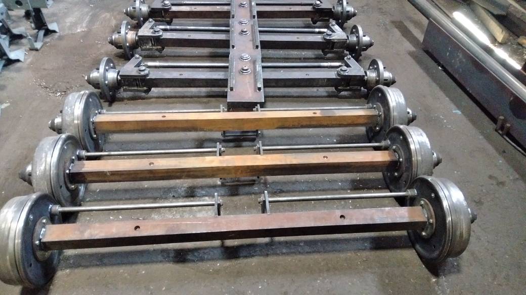 تولیدکننده اکسل کمپرسور ماشین آلات معدنی و راهسازی کاظمی در تبریز