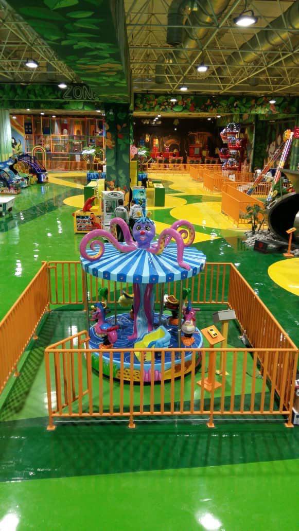 اجرا و تولید کفپوش صنعتی و افزودنی بتن آراک سازه کیهان در رشت