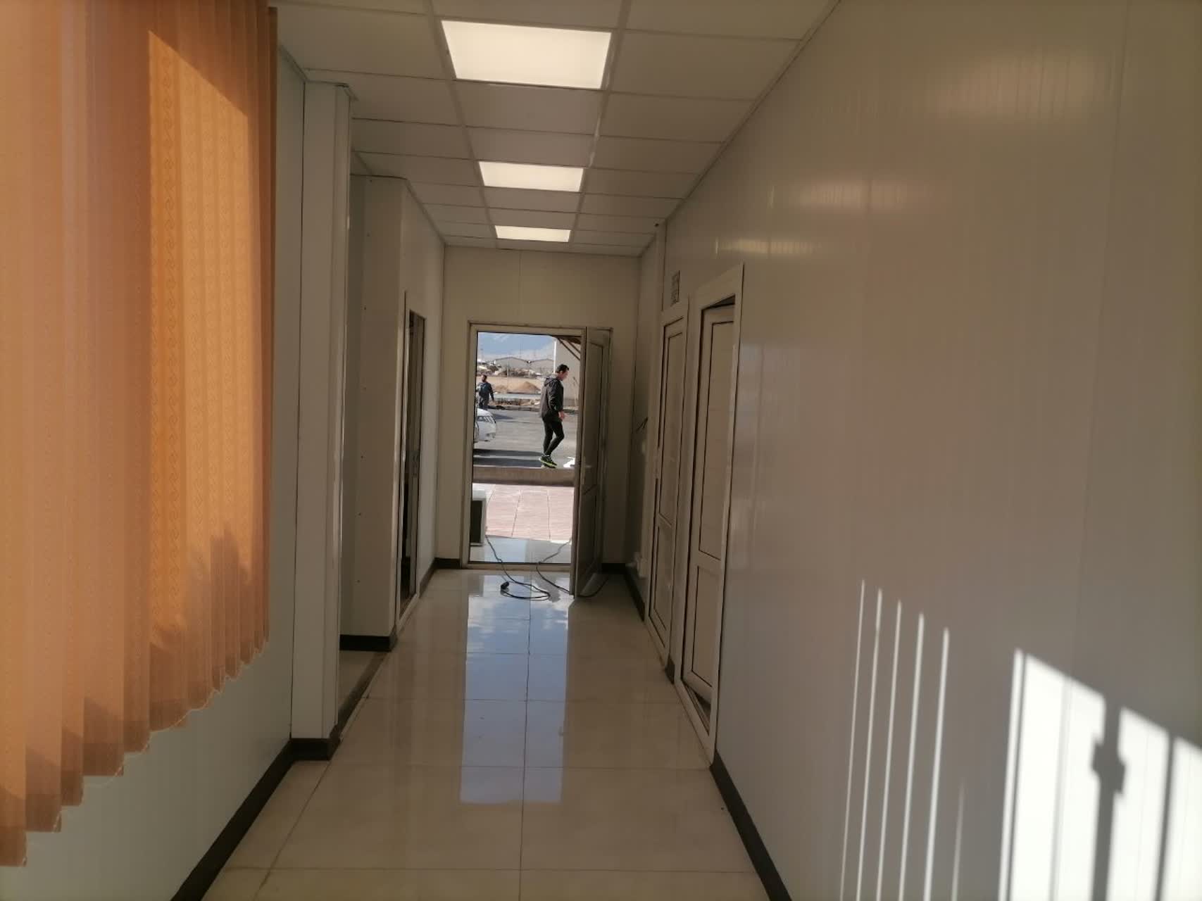 اجرای ساندویچ پانل هدایتی در اصفهان