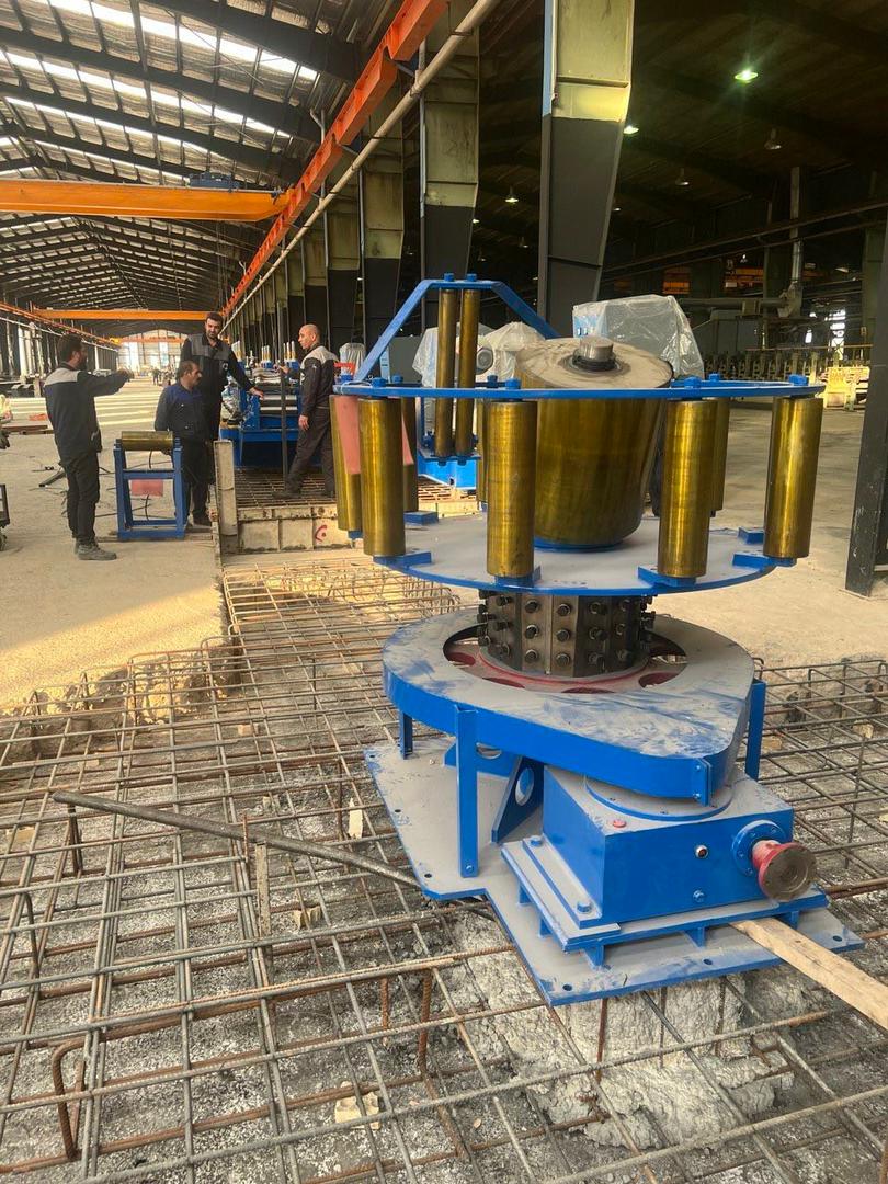 اجرا و تولید کفپوش صنعتی و افزودنی بتن آراک سازه کیهان در قم