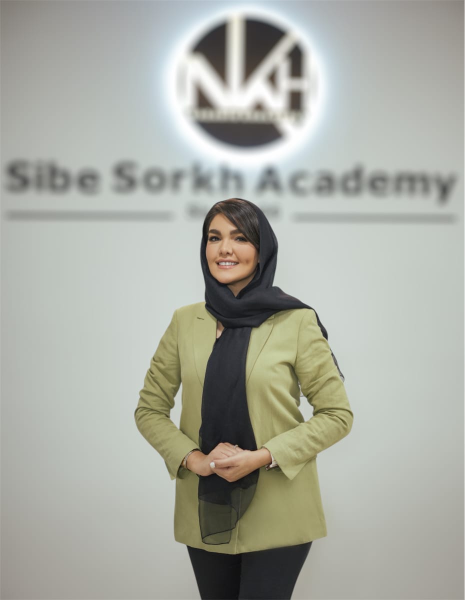 آکادمی مراقبت زیبایی سیب سرخ به مدیریت نازنین خلخالی در قزوین