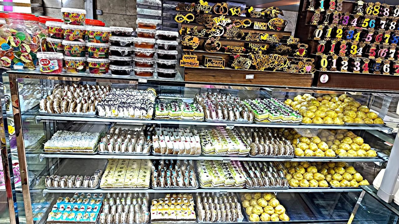 شیرینی نارمک در گندمان