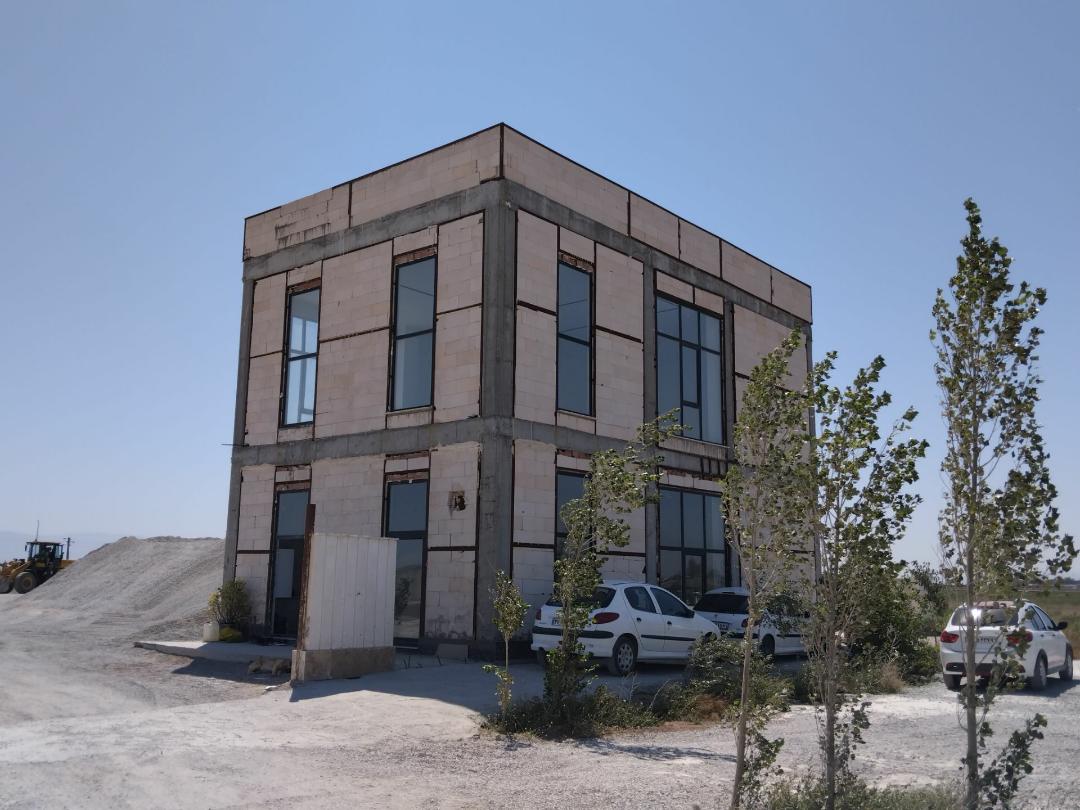 پیمانکاری ساختمان وحید فهیمی در اردبیل