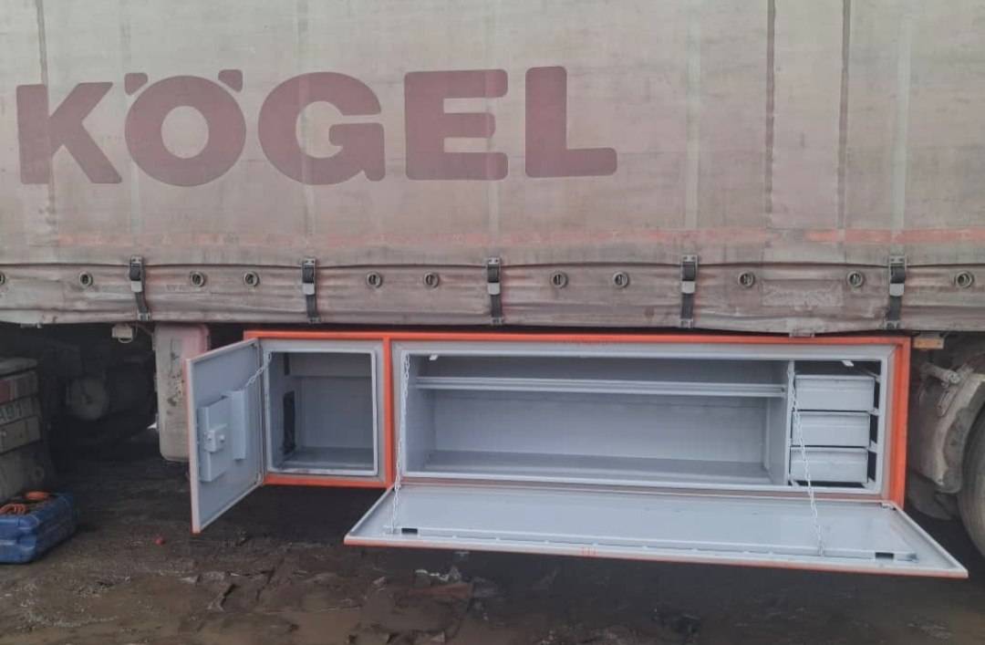 جعبه ترانزیت و تریلی صمدزاده در تبریز