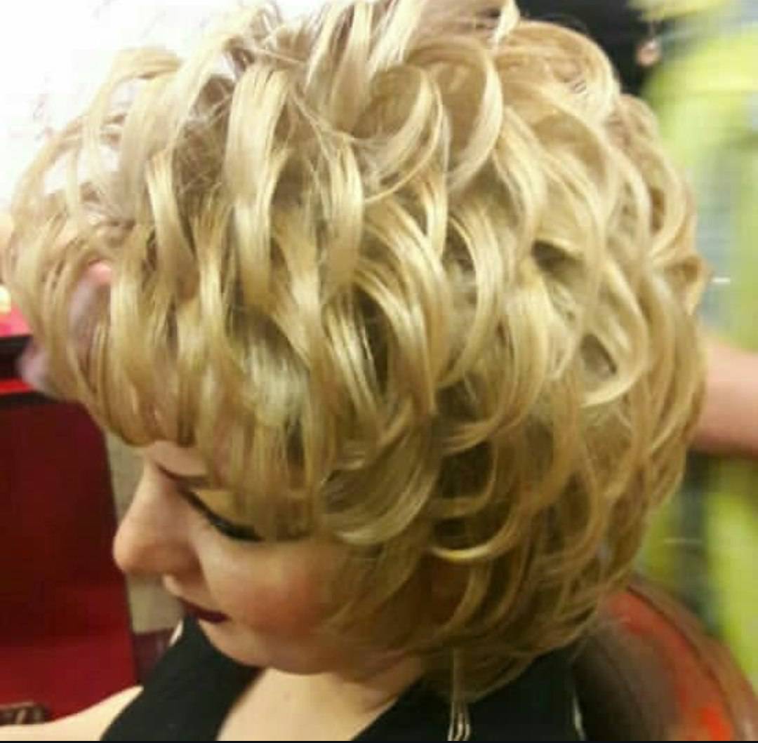 سالن زیبایی تک عروس در کرمان