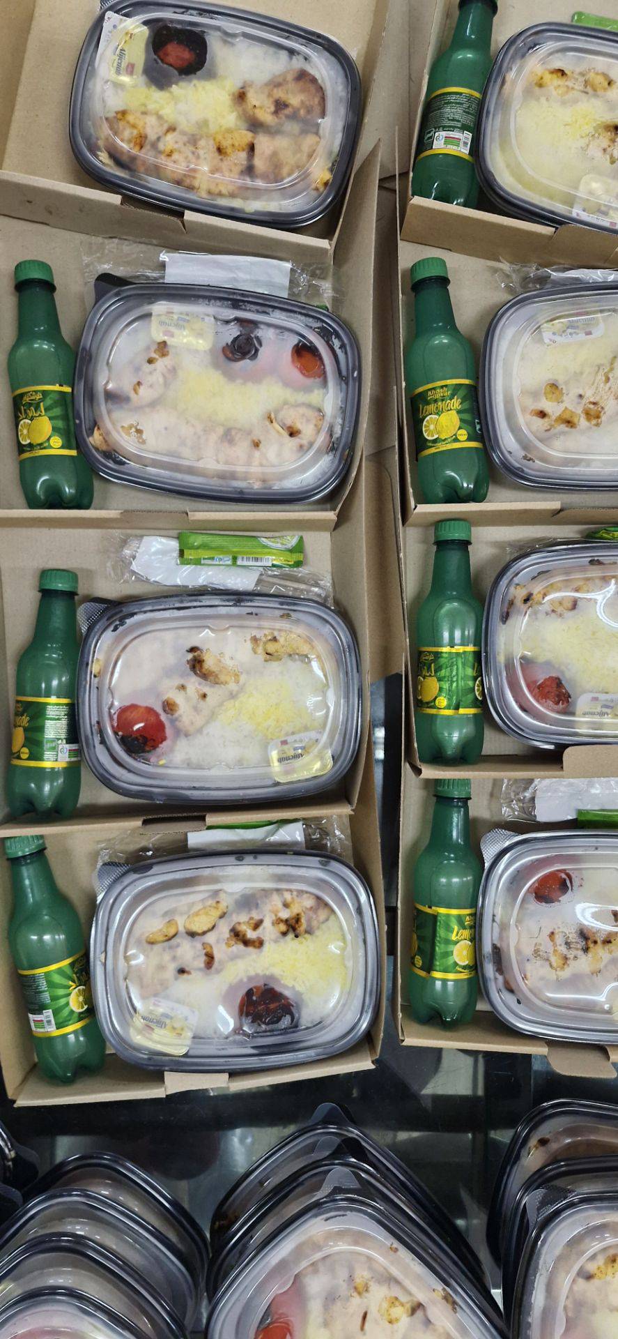 تهیه غذای خانگی آقاجون در کالج تهران