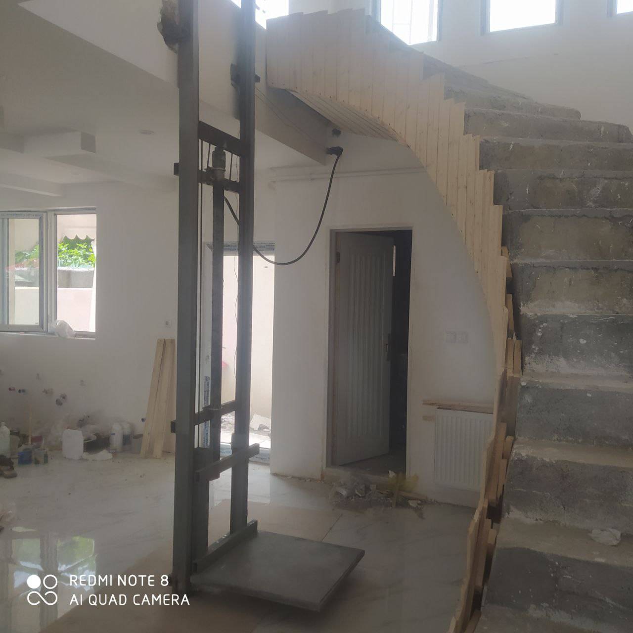 تولید و اجرای بالابر هیدرولیک هاروارو در تهران