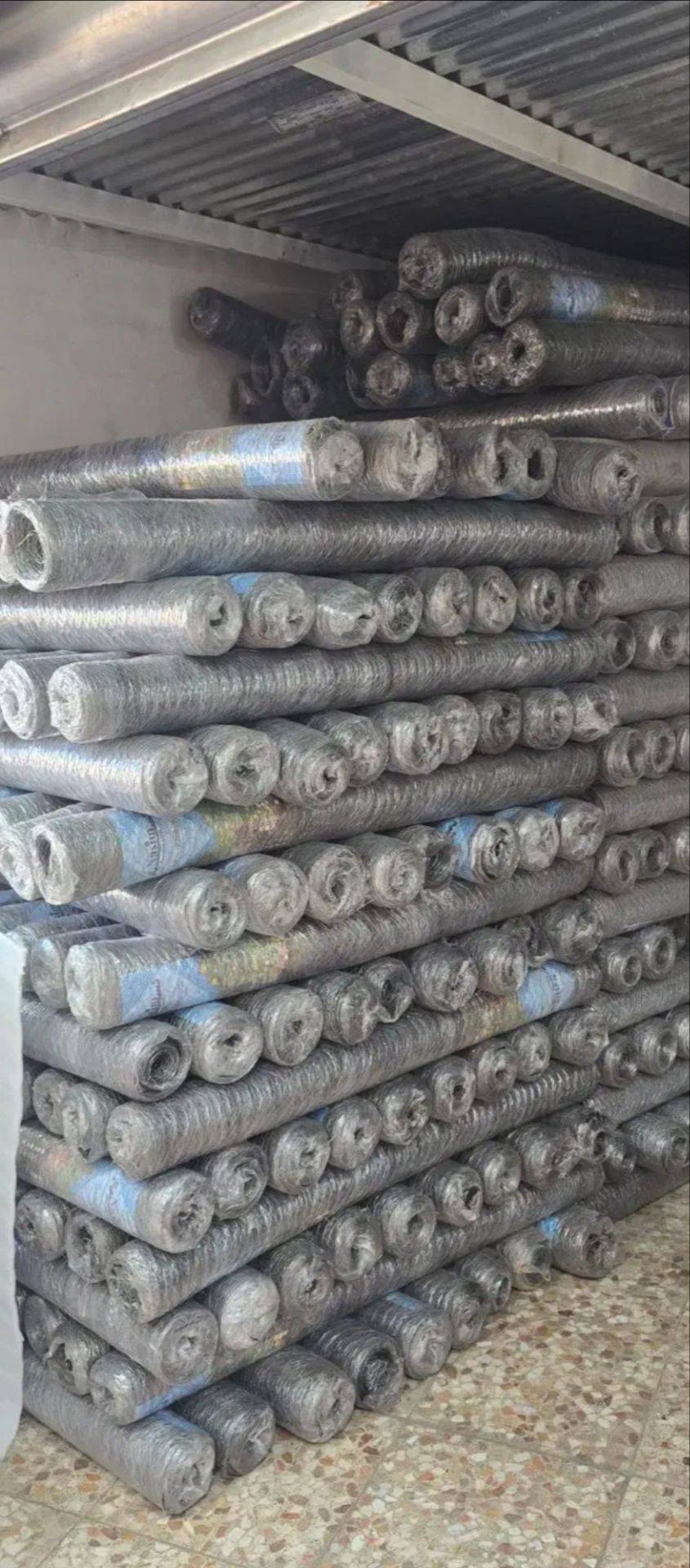 فروش عمده لوازم شیروانی شرکت فولاد تجارت پیروز بام با مدیریت نصراللهی در بروجرد