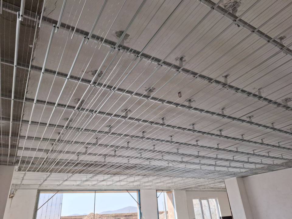 تولید اجرای رابیتس بهینه سازی شده و سازه کنافی ابتکار سازه دلفان در تهران