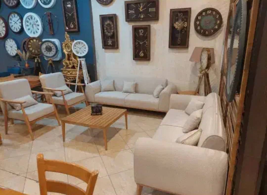 تولید و پخش مبلمان راحتی و کلاسیک نگار در شیراز