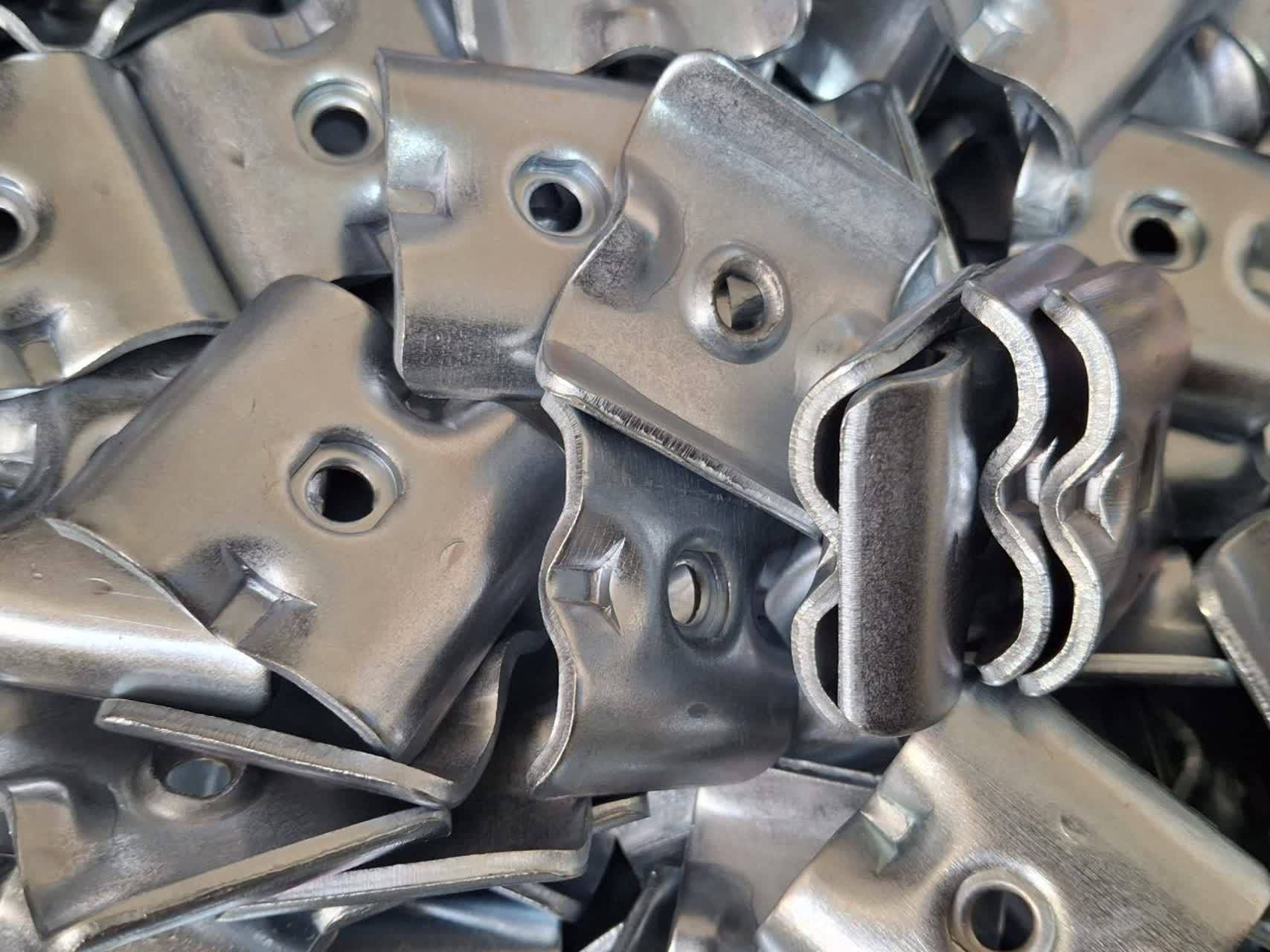 تولید و فروش بست اسپیس فریم پروانه ای اشرفی در غرب تهران