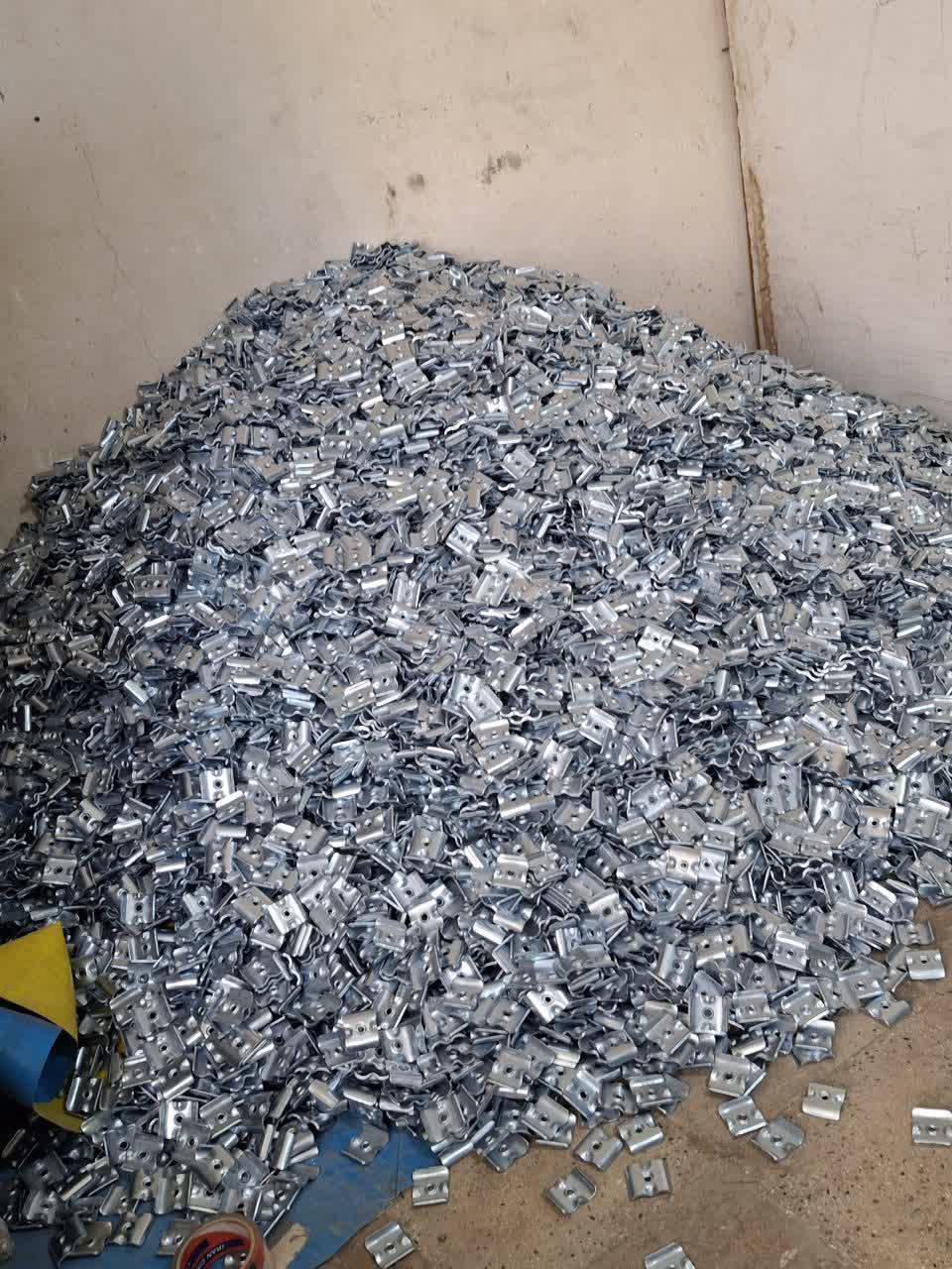 تولید و فروش بست اسپیس فریم پروانه ای اشرفی در غرب تهران