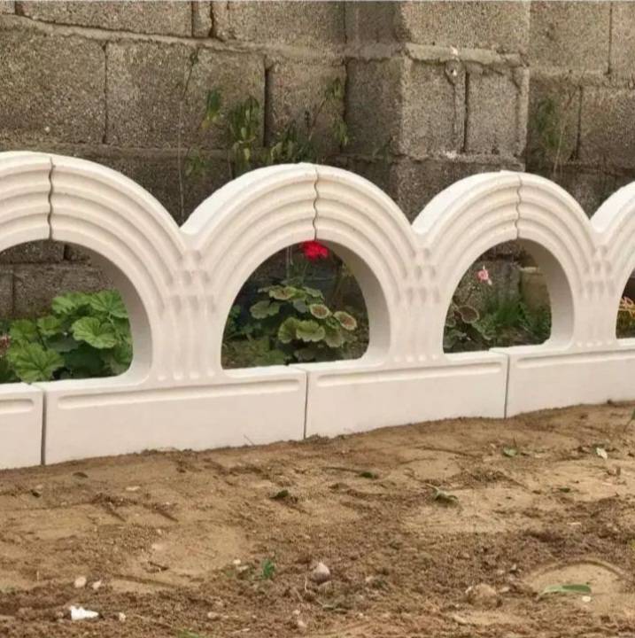 تولید و فروش موزائیک پلیمری و نرده دور باغچه ای رفیعی در داراب