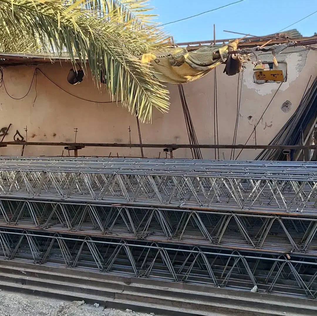 کارگاه تولید تیرچه بلوک و قطعات بتنی استحکام ایزدپناه در بم