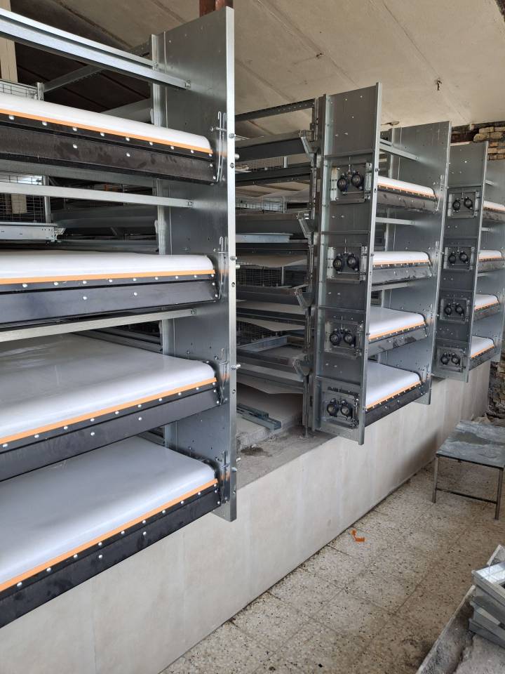 فروش صفر تا صد تجهیزات مرغداری قهرمانی در قزوین