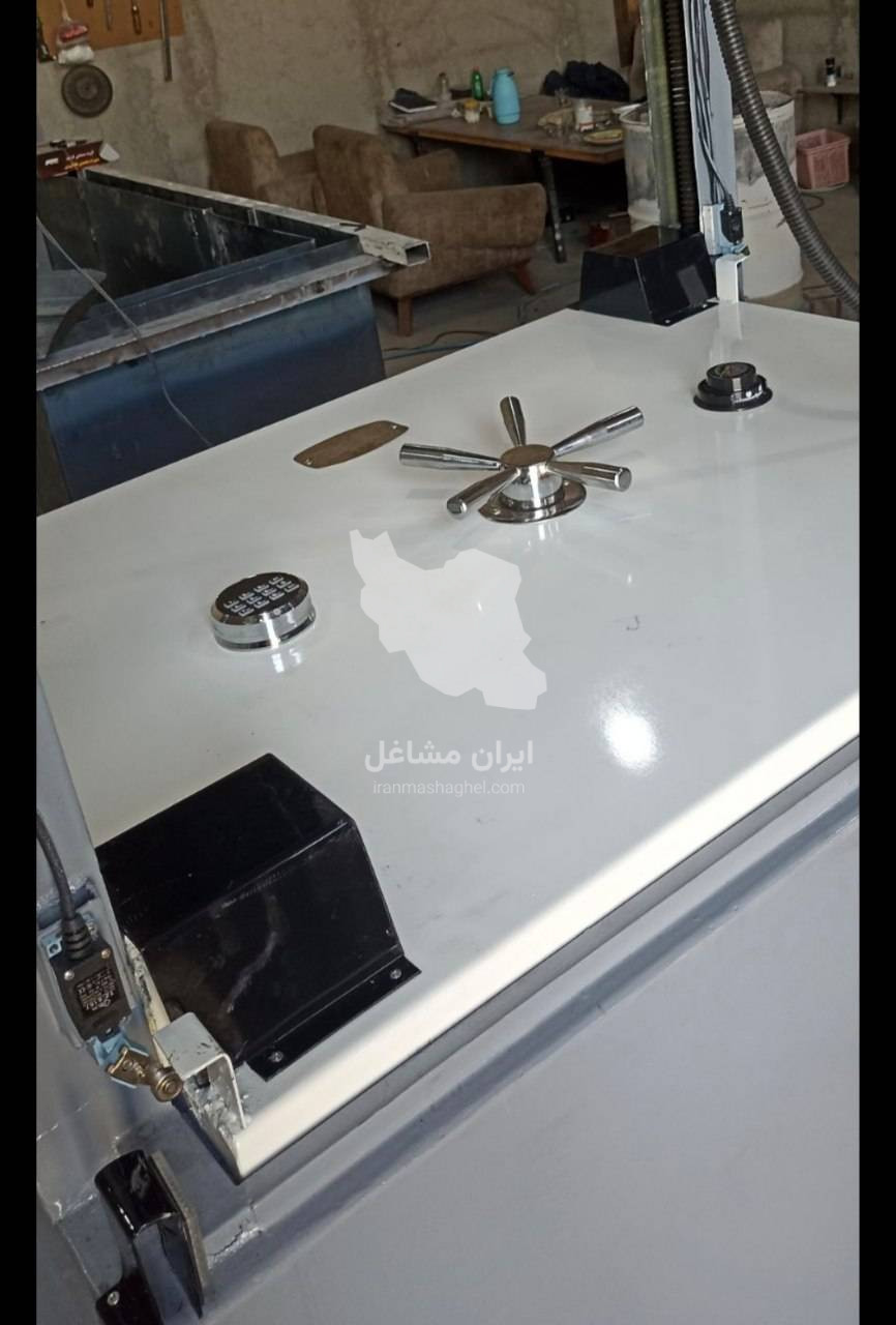 گاوصندوق آسانسوری طلافروشی آذرفرد در پاکدشت